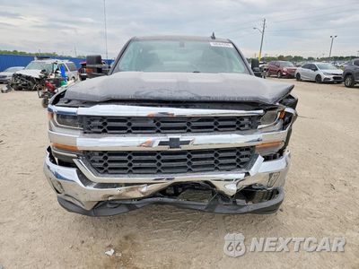 Piąte zdjęcie samochodu w środku: 2017 CHEVROLET SILVERADO K1500 LT VIN:3GCUKREC1HG208849 - miniatura