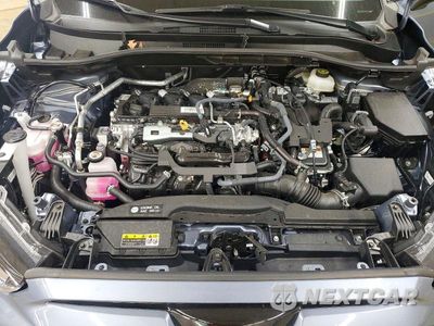 Zdjęcie 12 z 13 samochodu: 2024 TOYOTA COROLLA CROSS HYBRID SE VIN:7MUFBABGXRV042518 - miniatura