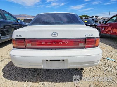 Zdjęcie 6 z 12 samochodu: 1992 TOYOTA CAMRY LE V6 VIN:4T1VK12E4NU006488 - miniatura