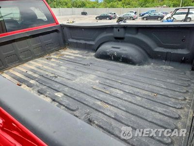 Zdjęcie 10 z 13 samochodu: 2022 RAM 1500 CLASSIC TRADESMAN VIN:3C6JR7DG3NG335676 - miniatura