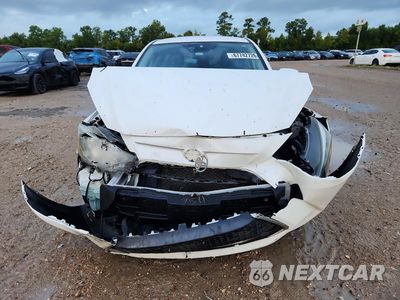Piąte zdjęcie samochodu w środku: 2019 TOYOTA YARIS LE VIN:3MYDLBYV0KY520035 - miniatura