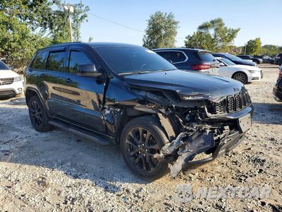 Czwarte zdjęcie samochodu z boku: 2021 JEEP GRAND CHEROKEE LAREDO VIN:1C4RJFAG7MC671902 - miniatura