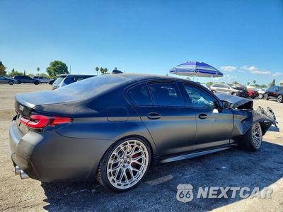 Trzecie zdjęcie samochodu z tyłu: 2021 BMW M5 VIN:WBS83CH00MCH33522 - miniatura