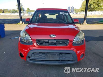 Piąte zdjęcie samochodu w środku: 2013 KIA SOUL BASE VIN:KNDJT2A56D7516541 - miniatura