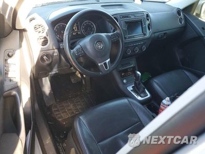 Zdjęcie 8 z 13 samochodu: 2017 VOLKSWAGEN TIGUAN S VIN:WVGAV7AX1HK042991 - miniatura