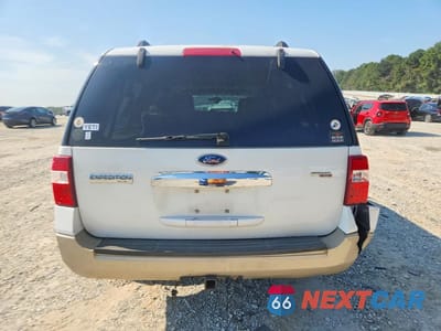 Zdjęcie 6 z 13 samochodu: 2007 FORD EXPEDITION EL EDDIE BAUER VIN:1FMFK17537LA80524 - miniatura
