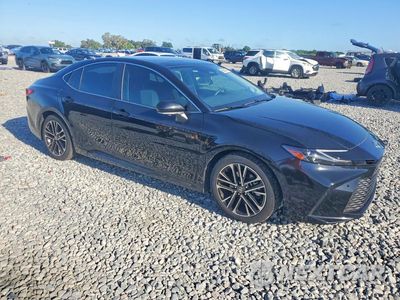 Czwarte zdjęcie samochodu z boku: 2025 TOYOTA CAMRY XLE VIN:4T1DAACK0SU538173 - miniatura