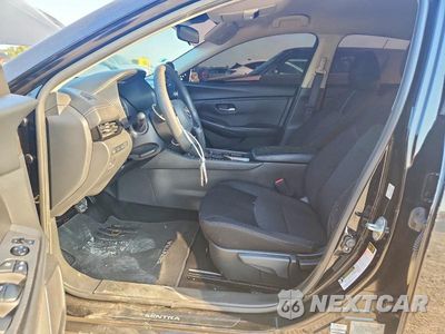 Zdjęcie 7 z 13 samochodu: 2025 NISSAN SENTRA SV VIN:3N1AB8CV7SY212197 - miniatura