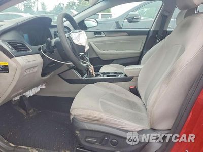 Zdjęcie 7 z 12 samochodu: 2017 HYUNDAI SONATA SPORT VIN:5NPE34AF4HH540103 - miniatura