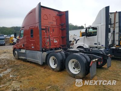 Drugie zdjęcie samochodu z przodu: 2019 FREIGHTLINER CASCADIA 126