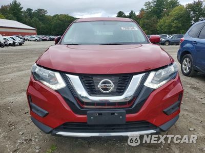 Piąte zdjęcie samochodu w środku: 2017 NISSAN ROGUE S VIN:JN8AT2MV7HW275486 - miniatura
