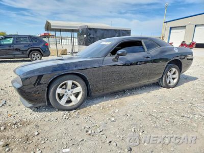 2014 DODGE CHALLENGER SXT 2C3CDYAG2EH247314 - główne zdjęcie licytacji z USA - miniatura