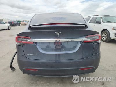 Zdjęcie 6 z 13 samochodu: 2018 TESLA MODEL X VIN:5YJXCDE27JF119996 - miniatura