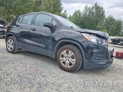 Czwarte zdjęcie samochodu z boku: 2017 CHEVROLET TRAX LS VIN:3GNCJKSB4HL281553 - miniatura