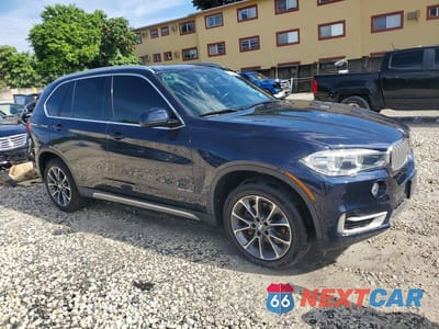 Czwarte zdjęcie samochodu z boku: 2018 BMW X5 XDRIVE35I VIN:5UXKR0C54J0X83894 - miniatura