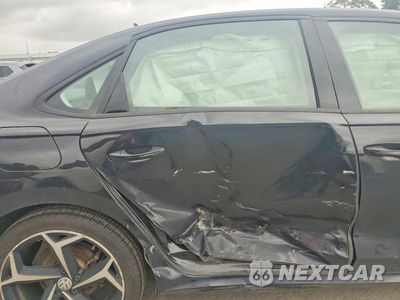 Zdjęcie 10 z 12 samochodu: 2020 VOLKSWAGEN PASSAT R-LINE VIN:1VWMA7A30LC022211 - miniatura