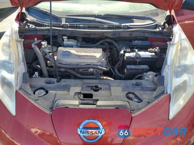 Zdjęcie 11 z 12 samochodu: 2012 NISSAN LEAF SV VIN:JN1AZ0CP7CT017175 - miniatura