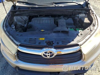 Zdjęcie 12 z 13 samochodu: 2014 TOYOTA HIGHLANDER LE PLUS VIN:5TDBKRFH6ES030936 - miniatura