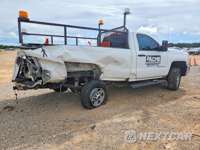 Trzecie zdjęcie samochodu z tyłu: 2017 CHEVROLET SILVERADO C2500 HEAVY DUTY VIN:1GC0CUEG4HZ277522 - miniatura
