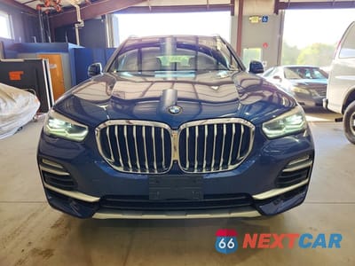 Piąte zdjęcie samochodu w środku: 2021 BMW X5 XDRIVE45E VIN:5UXTA6C08M9F27585 - miniatura