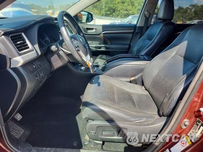 Zdjęcie 7 z 14 samochodu: 2015 TOYOTA HIGHLANDER LIMITED VIN:5TDYKRFH9FS097221 - miniatura