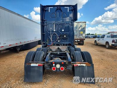 Zdjęcie 6 z 14 samochodu: 2018 FREIGHTLINER CASCADIA 125 SEMI TRUCK VIN:3AKJGLDR6JDJK3975 - miniatura