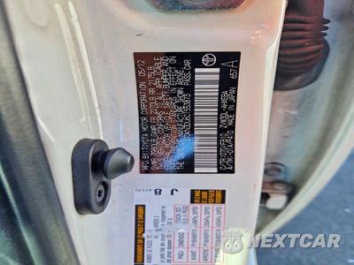 Zdjęcie 12 z 12 samochodu: 2012 TOYOTA PRIUS THREE VIN:JTDKN3DU6C1553873 - miniatura