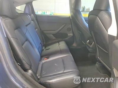 Zdjęcie 10 z 12 samochodu: 2023 TESLA MODEL Y VIN:7SAYGDEE6PF978267 - miniatura
