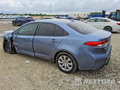 Drugie zdjęcie samochodu z przodu: 2021 TOYOTA COROLLA LE VIN:JTDEPMAE8MJ156760 - miniatura