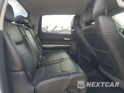 Zdjęcie 10 z 13 samochodu: 2018 TOYOTA TUNDRA CREWMAX SR5 VIN:5TFEM5F18JX132049 - miniatura