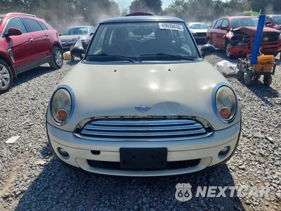 Piąte zdjęcie samochodu w środku: 2008 MINI COOPER VIN:WMWMF33598TT60500 - miniatura