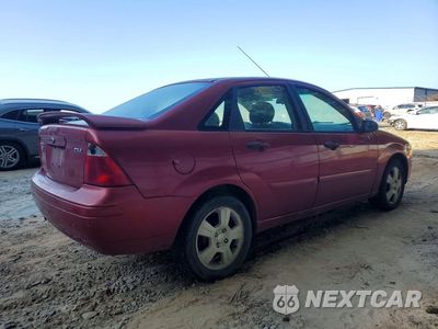 Trzecie zdjęcie samochodu z tyłu: 2005 FORD FOCUS ZX4 VIN:1FAFP34N45W163712 - miniatura