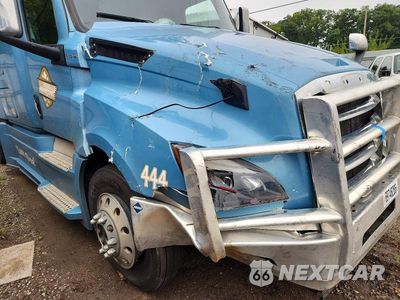 Zdjęcie 14 z 14 samochodu: 2018 FREIGHTLINER CASCADIA 126 SEMI TRUCK VIN:3AKJHHDRXJSJW2557 - miniatura