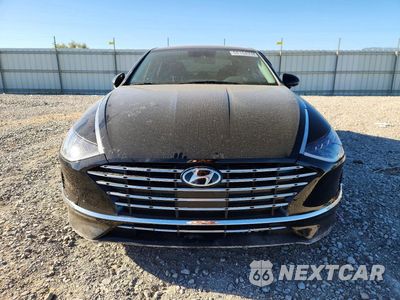 Piąte zdjęcie samochodu w środku: 2023 HYUNDAI SONATA HYBRID SEL VIN:KMHL34JJ0PA073999 - miniatura