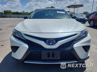 Piąte zdjęcie samochodu w środku: 2019 TOYOTA CAMRY XSE VIN:4T1B61HK6KU275284 - miniatura