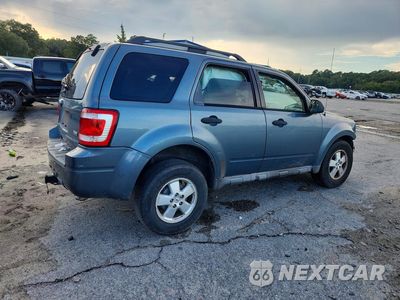 Trzecie zdjęcie samochodu z tyłu: 2011 FORD ESCAPE XLT VIN:1FMCU0DG7BKC43140 - miniatura