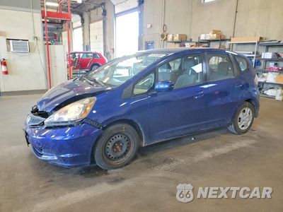 2013 HONDA FIT JHMGE8H3XDC072985 - główne zdjęcie licytacji z USA - miniatura