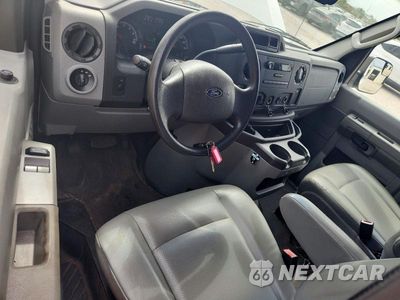 Zdjęcie 8 z 13 samochodu: 2014 FORD ECONOLINE E250 VAN VIN:1FTNE2EW7EDB10771 - miniatura