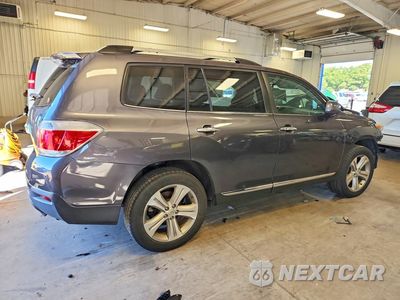 Trzecie zdjęcie samochodu z tyłu: 2013 TOYOTA HIGHLANDER LIMITED VIN:5TDDK3EH2DS222067 - miniatura