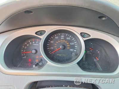 Zdjęcie 9 z 13 samochodu: 2005 TOYOTA HIGHLANDER BASE VIN:JTEDP21A550074985 - miniatura