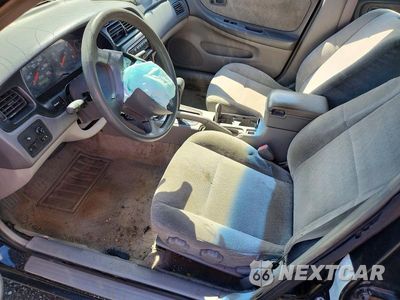 Zdjęcie 7 z 13 samochodu: 2000 NISSAN ALTIMA XE VIN:1N4DL01DXYC229733 - miniatura
