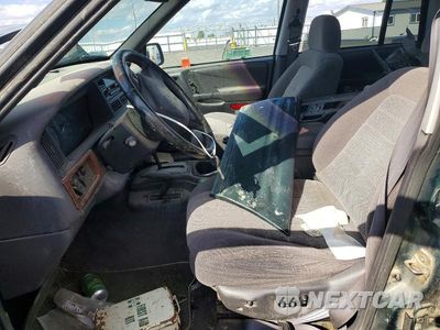 Zdjęcie 7 z 12 samochodu: 1998 JEEP GRAND CHEROKEE LAREDO VIN:1J4GZ48YXWC166257 - miniatura