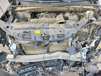 Zdjęcie 12 z 13 samochodu: 2018 TOYOTA HIGHLANDER SE VIN:5TDJZRFH1JS538734 - miniatura