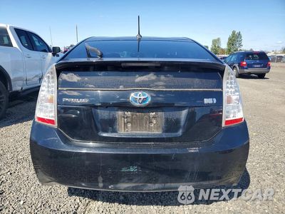 Zdjęcie 6 z 12 samochodu: 2011 TOYOTA PRIUS FOUR VIN:JTDKN3DU5B1449177 - miniatura