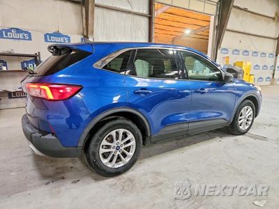 Trzecie zdjęcie samochodu z tyłu: 2022 FORD ESCAPE SE VIN:1FMCU0G66NUA85496 - miniatura