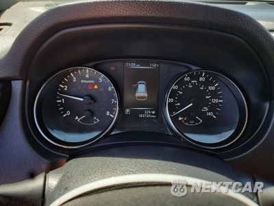 Zdjęcie 9 z 14 samochodu: 2017 NISSAN ROGUE S VIN:KNMAT2MT5HP514828 - miniatura
