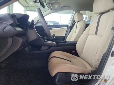 Zdjęcie 7 z 12 samochodu: 2018 HONDA CIVIC LX VIN:2HGFC2F56JH556411 - miniatura