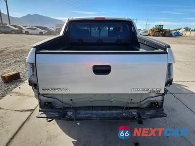 Zdjęcie 6 z 12 samochodu: 2007 HONDA RIDGELINE RT VIN:2HJYK16287H529144 - miniatura