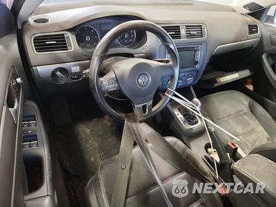 Zdjęcie 8 z 12 samochodu: 2014 VOLKSWAGEN JETTA TDI VIN:3VWLL7AJ3EM374253 - miniatura