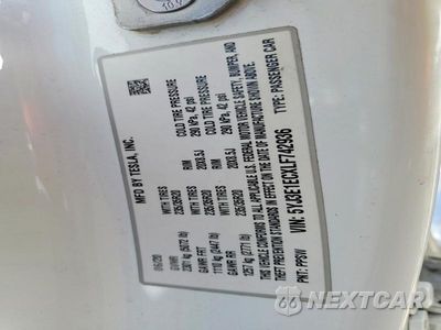 Zdjęcie 12 z 12 samochodu: 2020 TESLA MODEL 3 VIN:5YJ3E1ECXLF742936 - miniatura